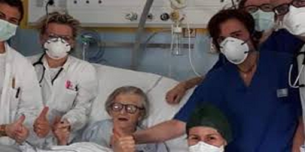 what to buy for a 95 year old woman