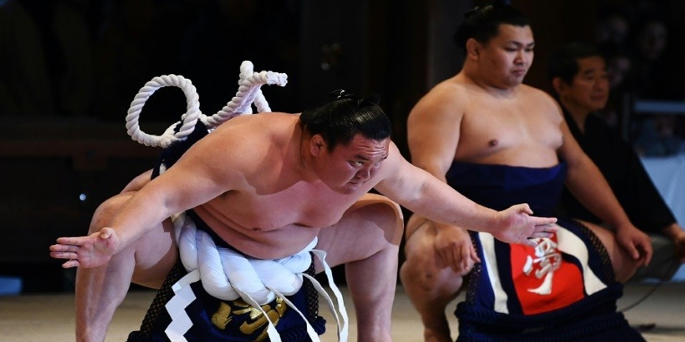 Japanese sumo wrestler dies of coronavirus