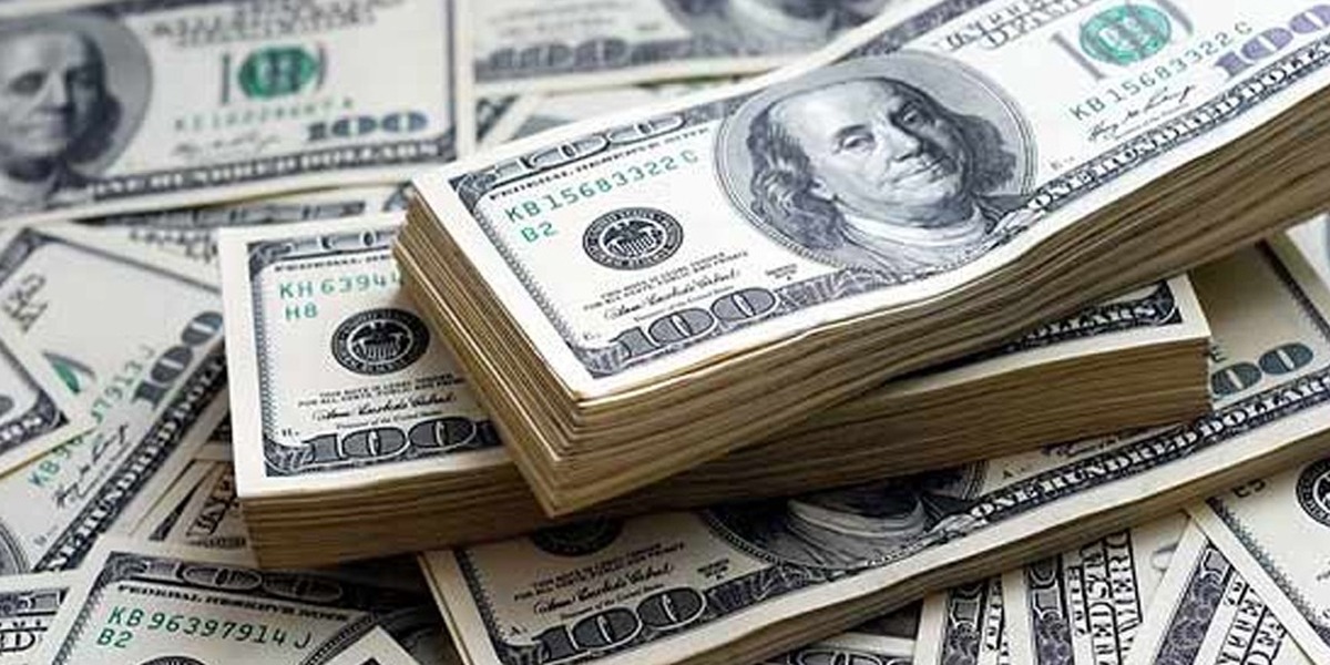 US Dollar decreases by Rs 0.42 against Pakistani Rupee