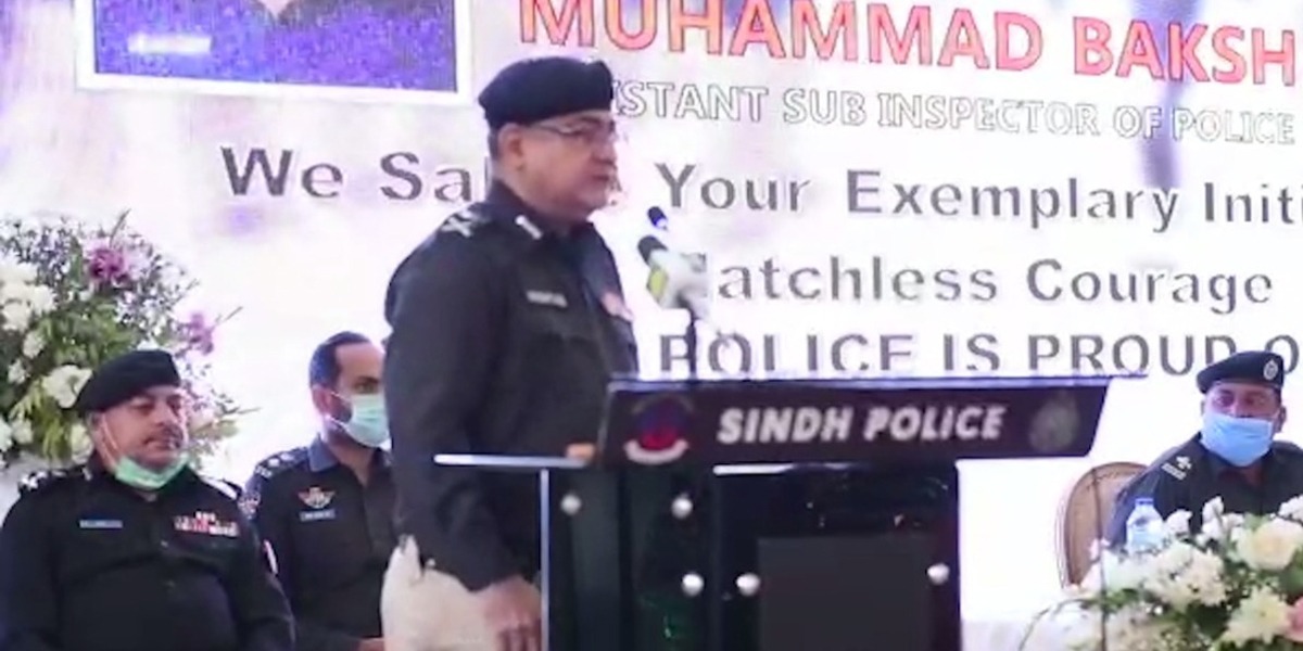 IG Sindh Announces Award Of Rs 2 million For ASI Muhammad Bakhsh