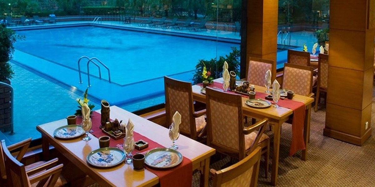 Dining In Restaurants Completely Banned As New COVID Restriction Imposed