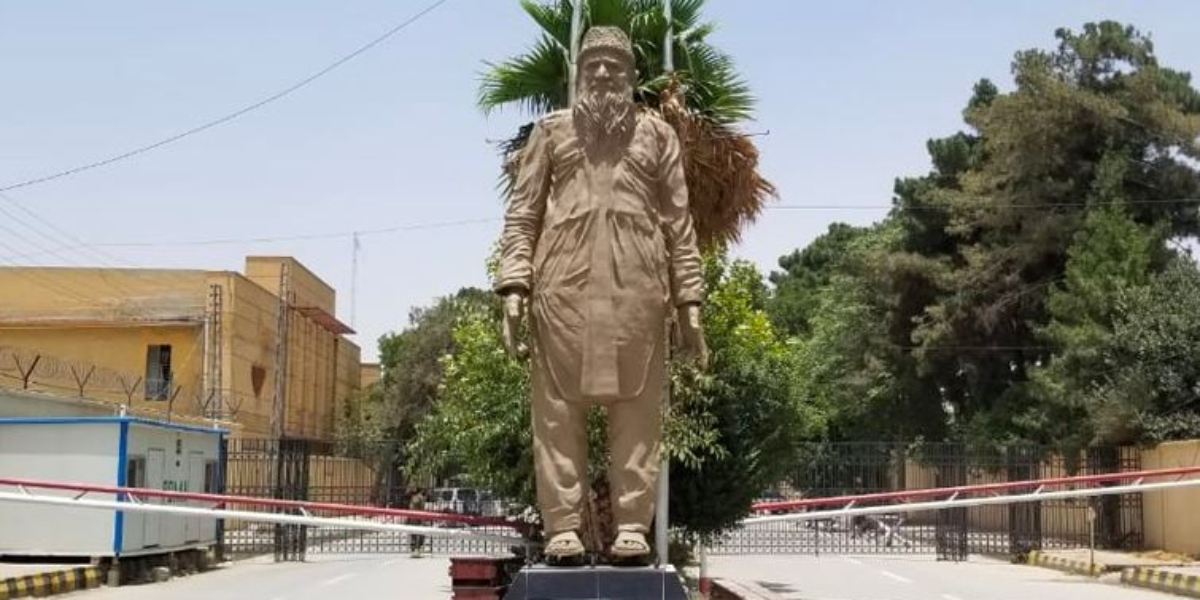 Abdul Sattar Edhi Statue installed