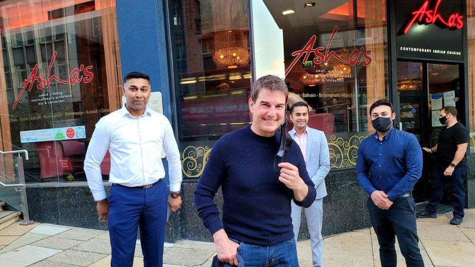 According to Nouman Farooqui, Tom Cruise "likes his food a little spicy."