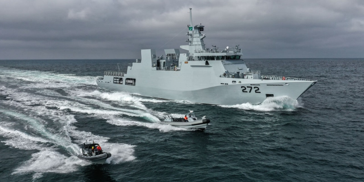 Pakistan Navy ship visits Algeria port