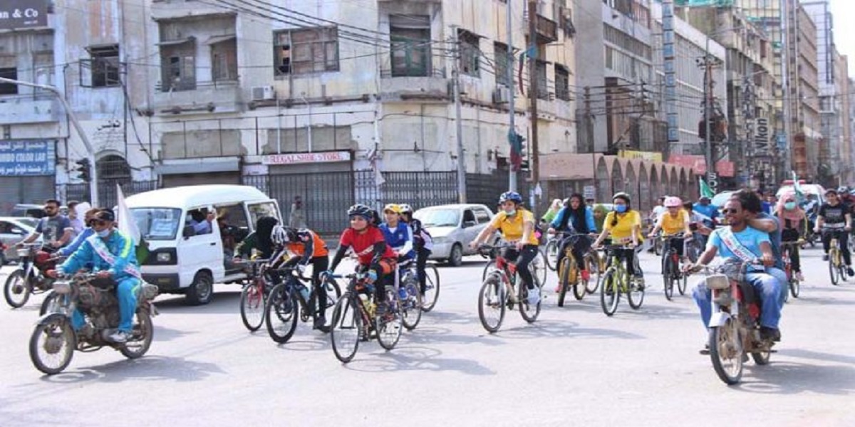 Humera Baloch wins Defense Day Women’s Cycle Race
