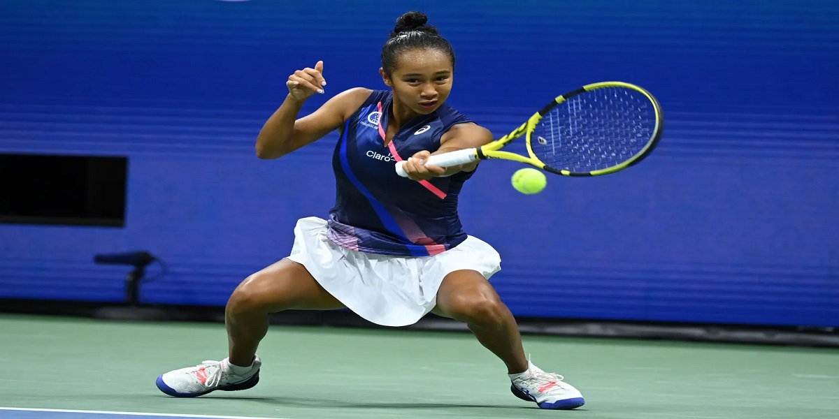 Leylah Fernandez defeats Aryna Sabalenka in the US Open semi-finals