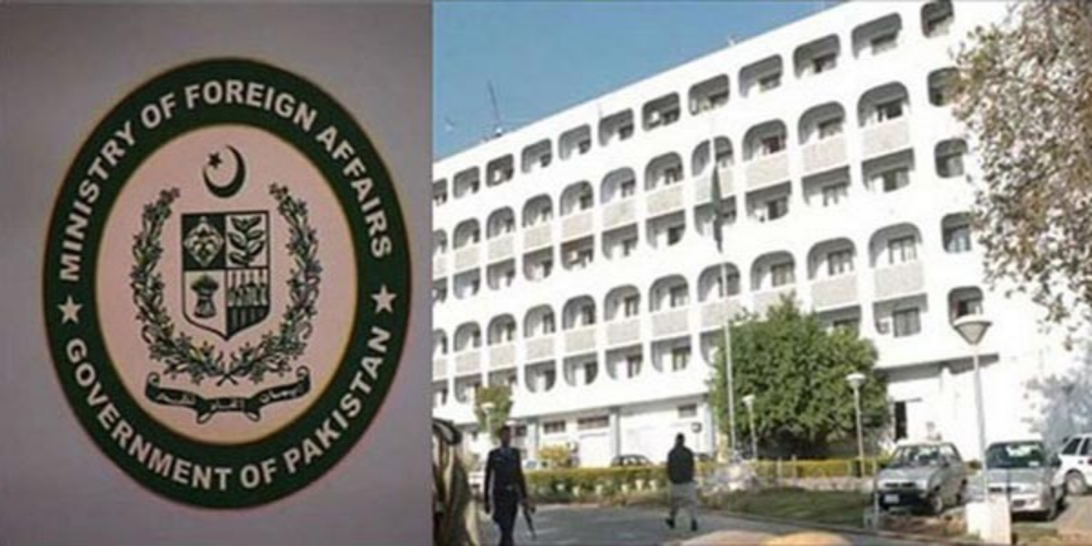 Pakistan dispatches humanitarian assistance to Afghan people