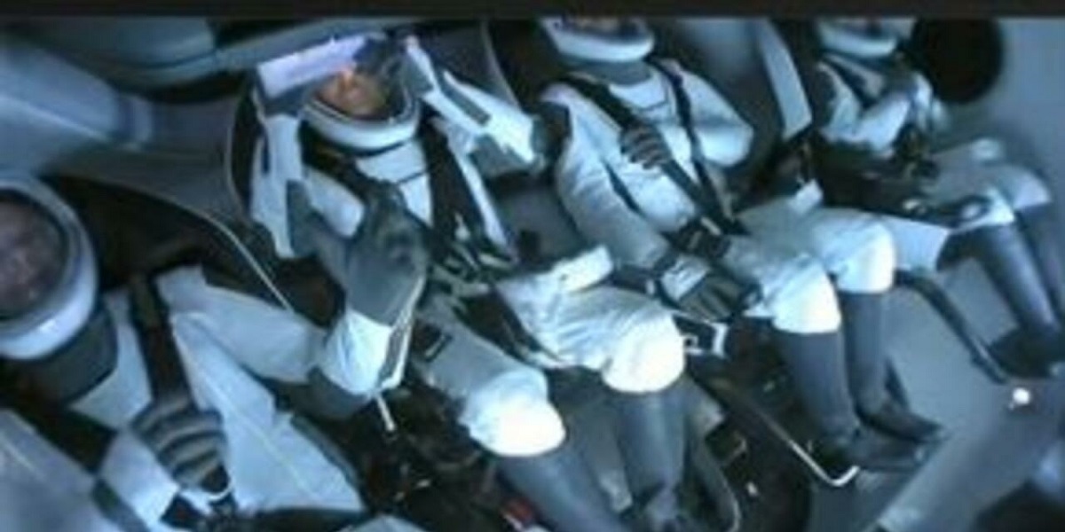 SpaceX all-civilian orbital crew completes historic mission