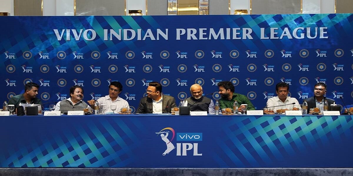 US fund and Indian tycoon bid more than $1.6 billion for new IPL teams