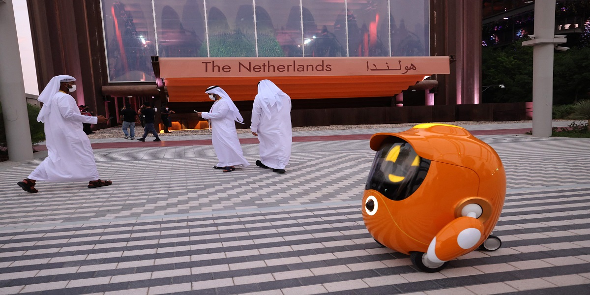 Robots, big data as Gulf nations bet on AI