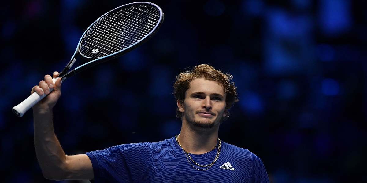 Zverev makes Finals last four after seeing off Hurkacz