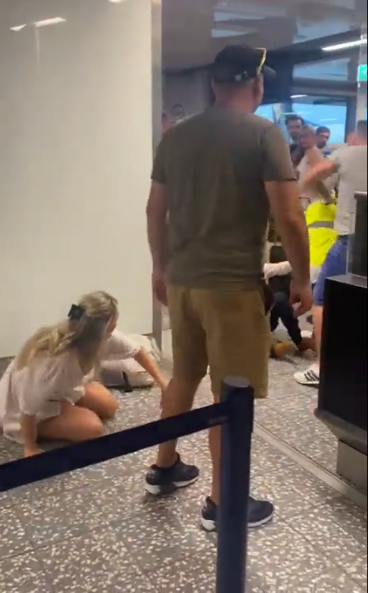 fight at airport