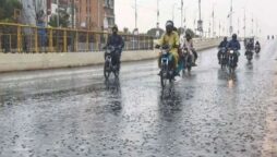 Karachi weather falls